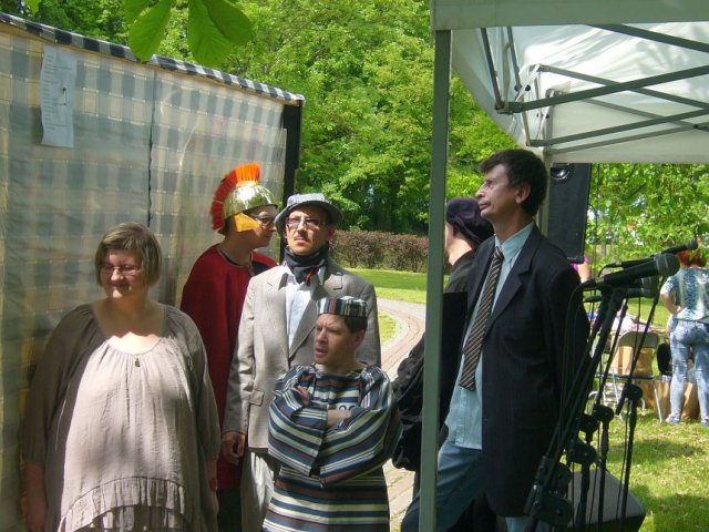 image014