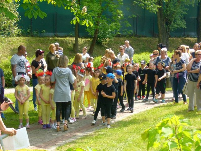 image016