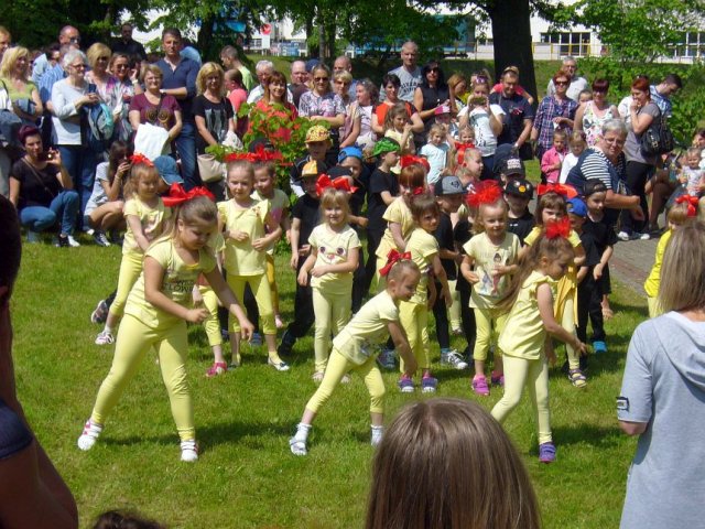 image065